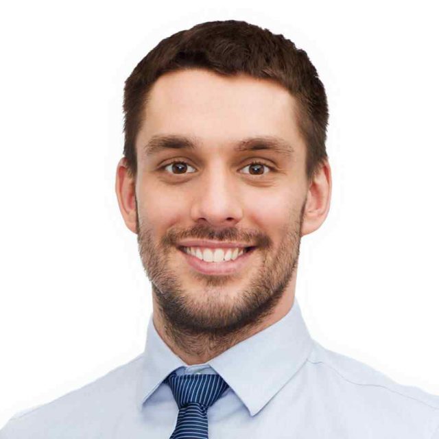 https://www.vorraphiwat.com/wp-content/uploads/2017/05/image-people-03-640x640.jpg